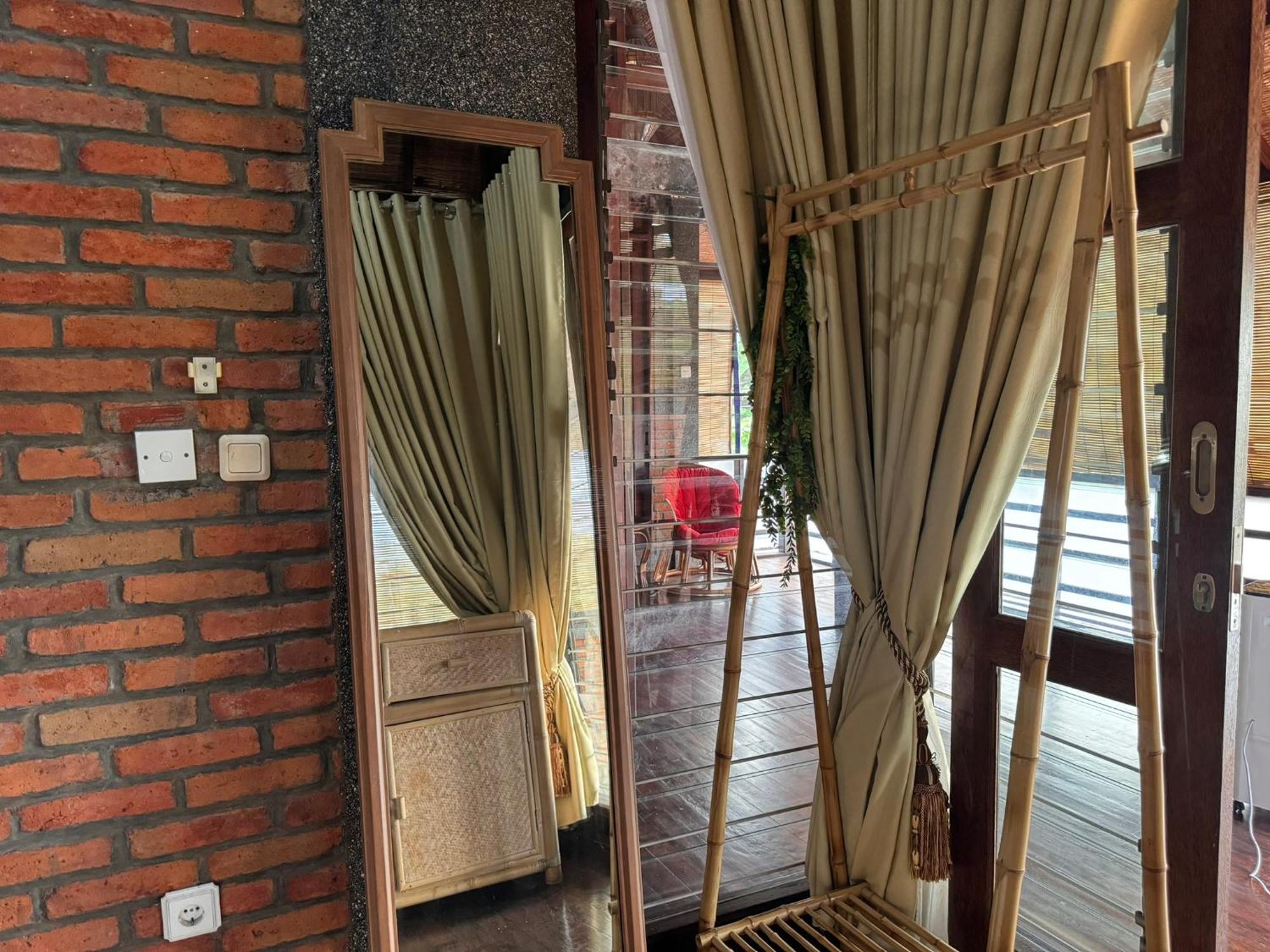 Giri Hill Homestay Nusa Dua  Exterior foto